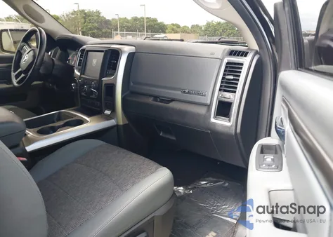 2018 Ram 1500 Big Horn 4X4 6'4 Box z USA, uszkodzony, nr VIN 1C6RR7GG2JS218530